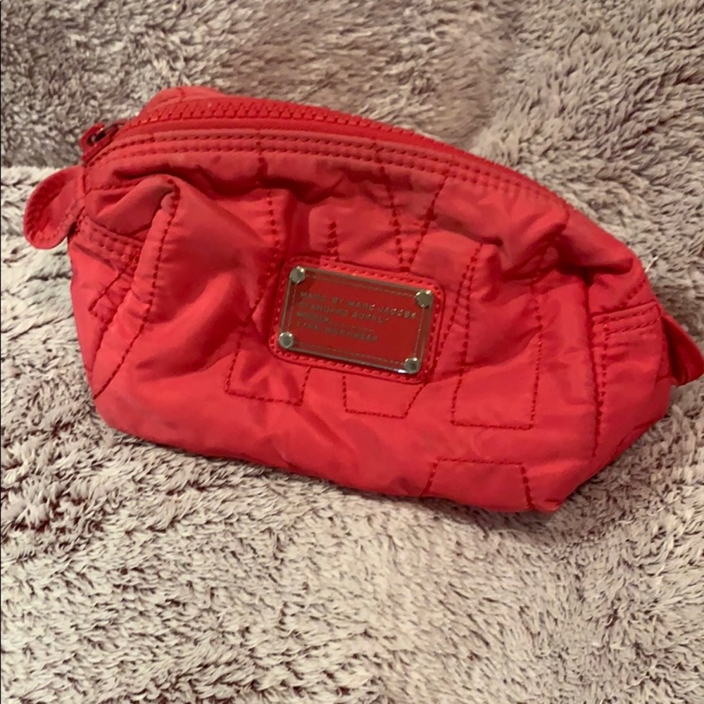 Marc Jacobs hot pink zip up case